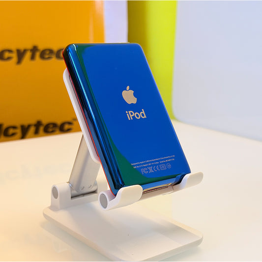 (Pre-Owned, Excellent) Apple iPod Classic 7th Generation 256GB Flash Storage (Red & Blue Special Edition) (6 Months Warranty) + Apple Earpods
