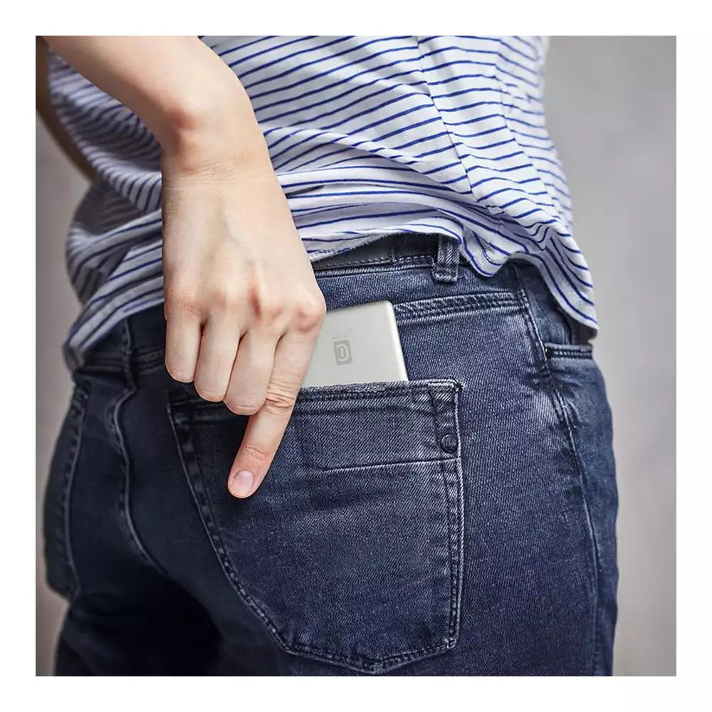 (Pre-Owned, Very Good) Cellularline MAG Lite Ultra Slim 5000, 5000mAh MagSafe Wireless Power Bank (silver) (60 Days Warranty)