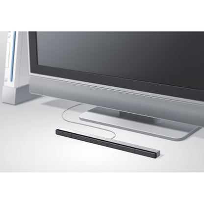(Pre-Owned, Good) Nintendo Wii Gaming Console With Motion/Gesture Control (White) (60 Days Warranty)