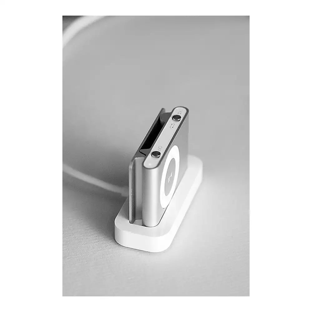 (Pre-Owned, Good) Apple iPod Shuffle 2nd Generation With Dock Charger 1GB (Silver, Blue) (60 Days Warranty)